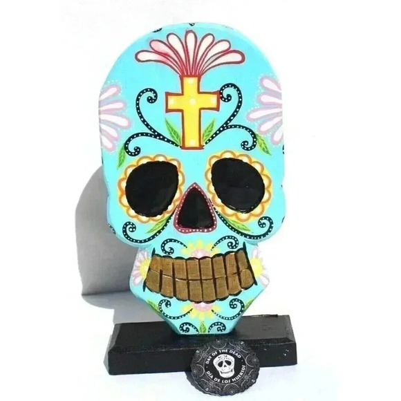 NEW Solid Wood Day of the Dead Sugar Skull Tabletop Figure HALLOWEEN Indonesia - Picture 1 of 4